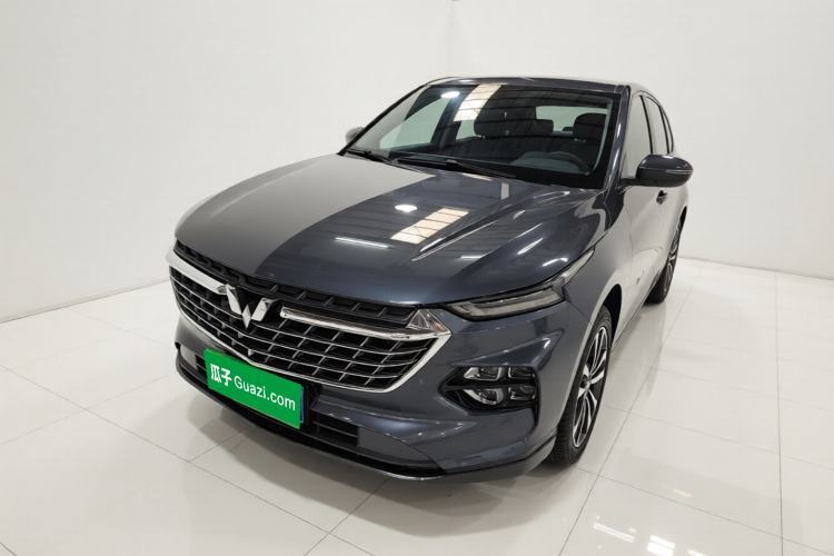 Used Wuling Victory 2020 1.5T CVT Luxury Model Guazi used car, China used car export, Used car for sale, Used cars, Cheapest cars for sale