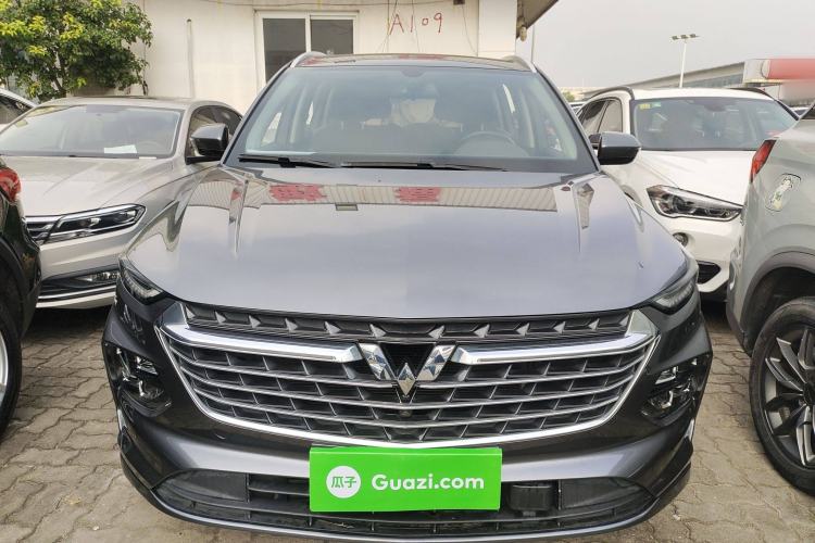 Used Wuling Victory 2020 1.5T CVT Flagship Edition Front