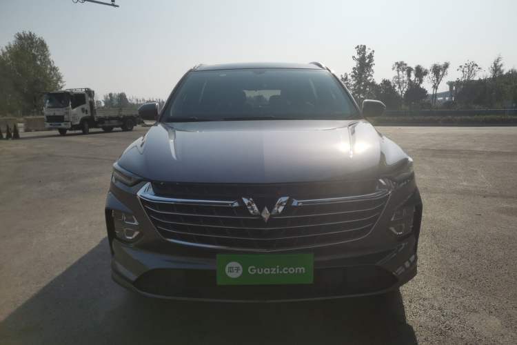 Used Wuling Victory 2020 1.5T CVT Flagship Edition Front