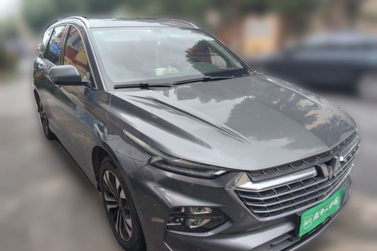 Used Wuling Victory 2020 1.5T CVT Flagship Edition Front Right 45 Deg