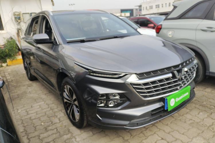 Used Wuling Victory 2020 1.5T CVT Flagship Edition Front Right 45 Deg