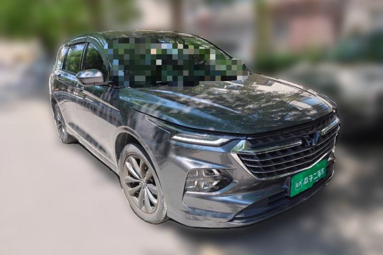 Used Wuling Victory 2020 1.5T CVT Luxury Model Front Right 45 Deg