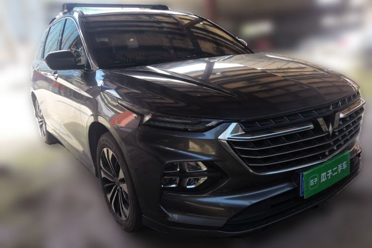 Used Wuling Victory 2020 1.5T CVT Flagship Edition Front Right 45 Deg