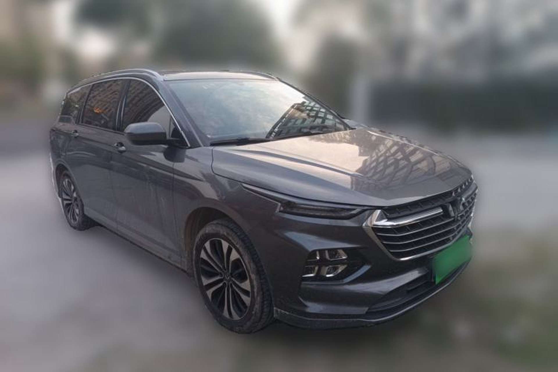 Used Wuling Victory 2020 1.5T CVT Flagship Edition Front Right 45 Deg