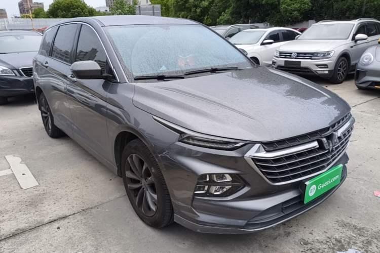 Used Wuling Victory 2020 1.5T CVT Luxury Model Front Right 45 Deg