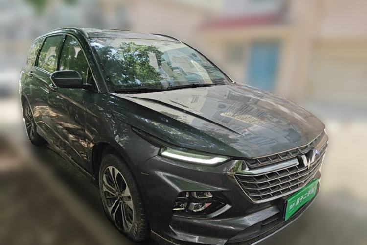Used Wuling Victory 2020 1.5T CVT Flagship Edition Front Right 45 Deg