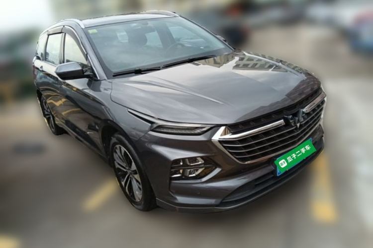 Used Wuling Victory 2020 1.5T CVT Flagship Edition Front Right 45 Deg