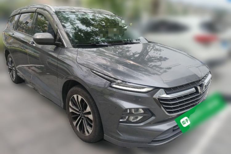 Used Wuling Victory 2020 1.5T CVT Flagship Edition Front Right 45 Deg