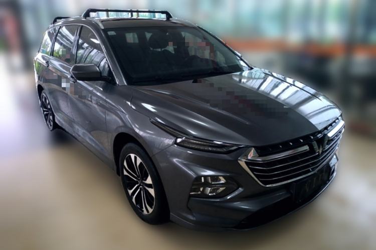 Used Wuling Victory 2020 1.5T CVT Flagship Edition Front Right 45 Deg