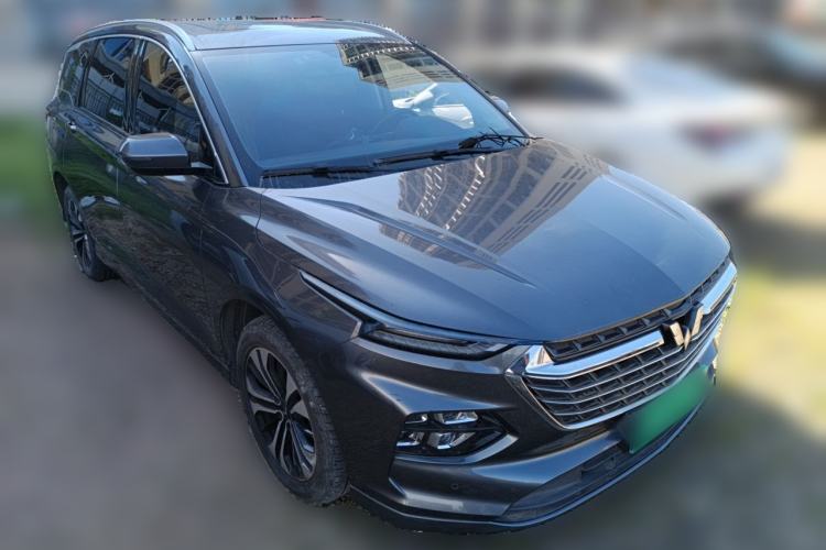 Used Wuling Victory 2020 1.5T CVT Flagship Edition Front Right 45 Deg