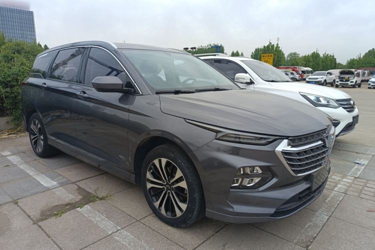 Used Wuling Victory 2020 1.5T CVT Flagship Edition Front Right 45 Deg