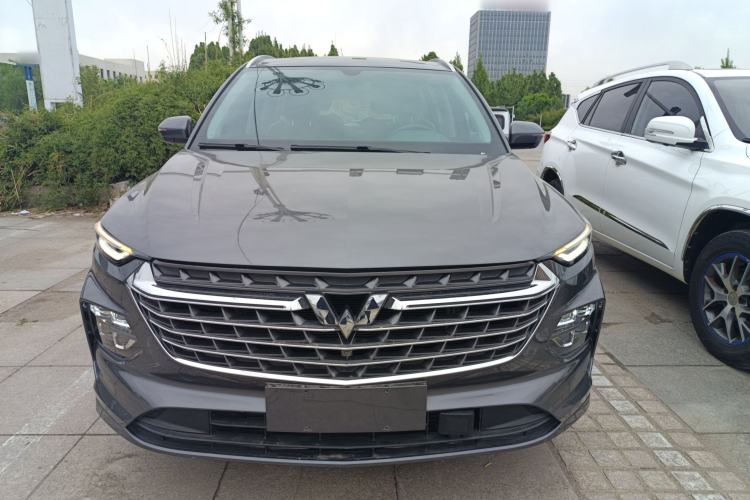 Used Wuling Victory 2020 1.5T CVT Flagship Edition Front