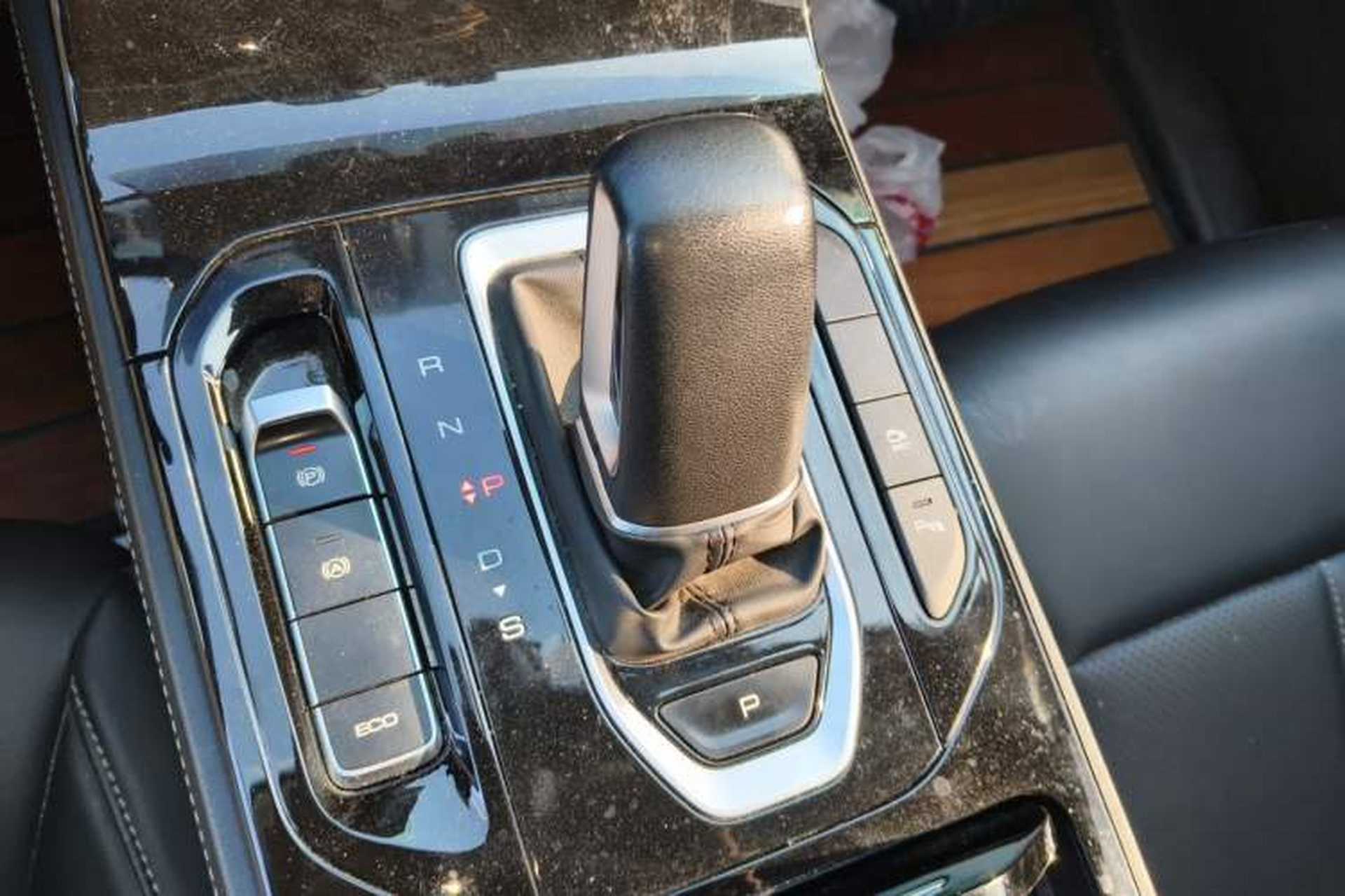 Used Wuling Victory 2020 1.5T CVT Flagship Edition Gear Lever