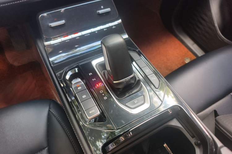 Used Wuling Victory 2020 1.5T CVT Flagship Edition Gear Lever