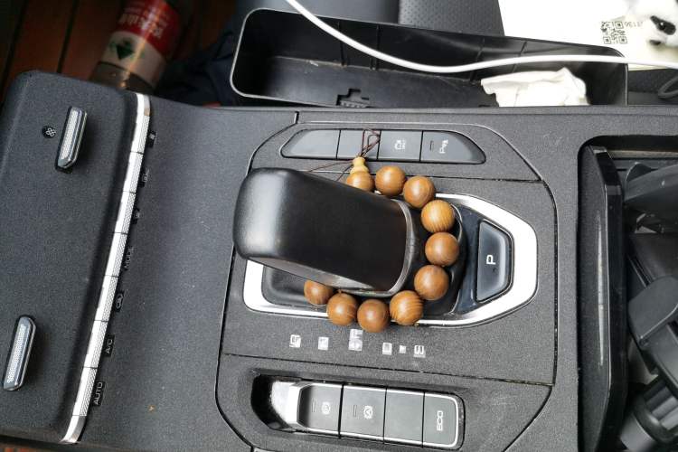 Used Wuling Victory 2020 1.5T CVT Flagship Edition Gear Lever