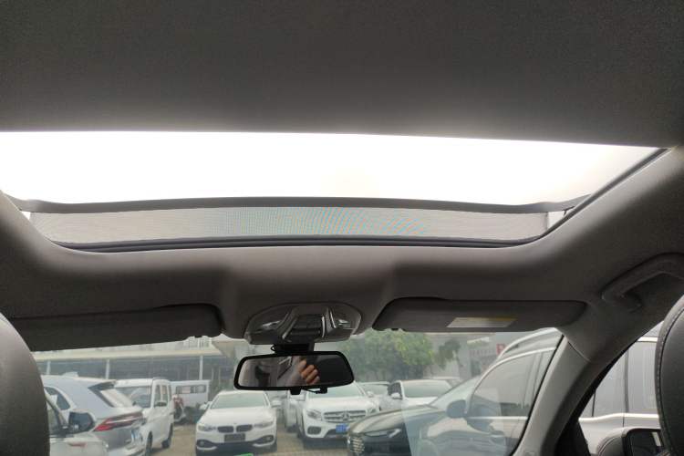 Used Wuling Victory 2020 1.5T CVT Flagship Edition Headliner
