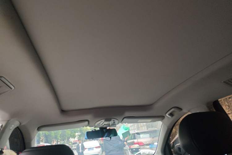 Used Wuling Victory 2020 1.5T CVT Flagship Edition Headliner