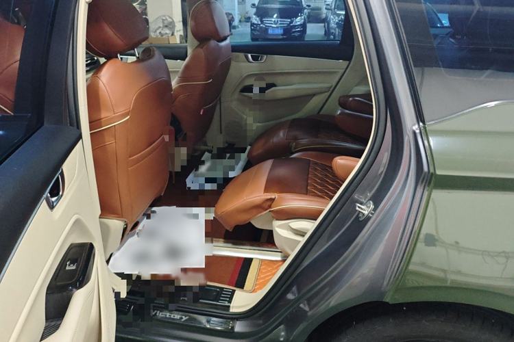 Used Wuling Victory 2020 1.5T CVT Flagship Edition Interior 1