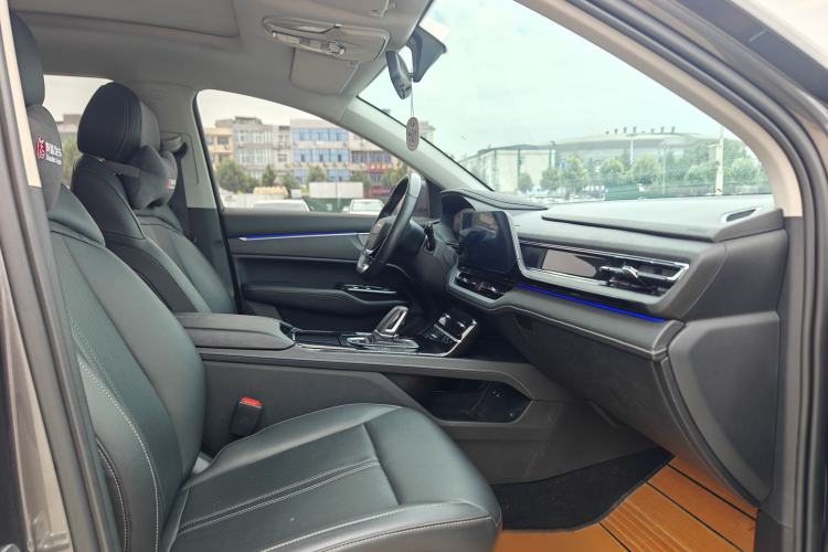 Used Wuling Victory 2020 1.5T CVT Flagship Edition Interior 4