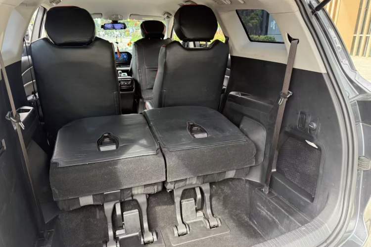 Used Wuling Victory 2020 1.5T Manual Elite Edition Interior 4