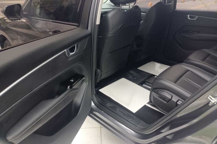 Used Wuling Victory 2020 1.5T CVT Flagship Edition Interior 4