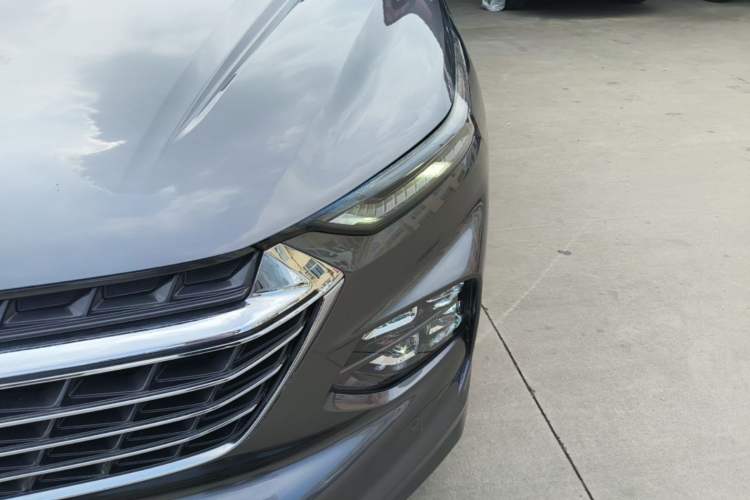 Used Wuling Victory 2020 1.5T CVT Flagship Edition Left Front Headlight