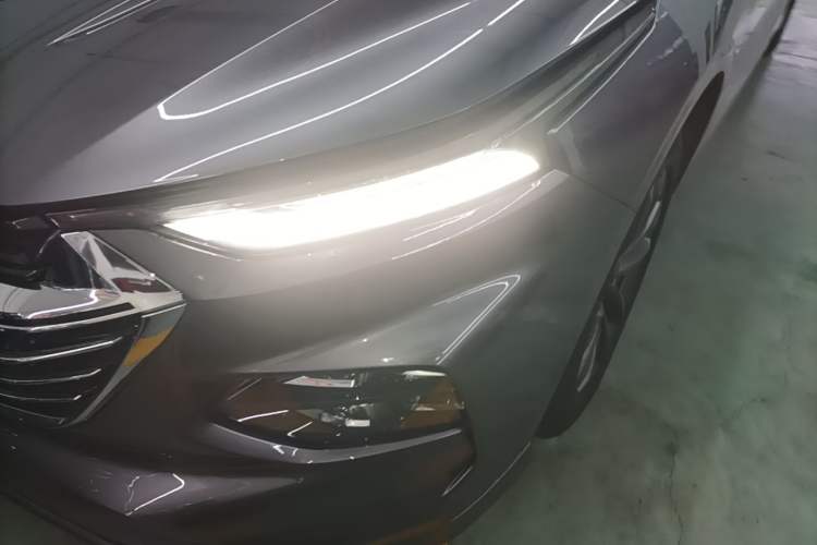 Used Wuling Victory 2020 1.5T CVT Luxury Model Left Front Headlight