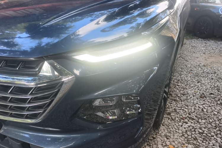 Used Wuling Victory 2020 1.5T CVT Flagship Edition Left Front Headlight