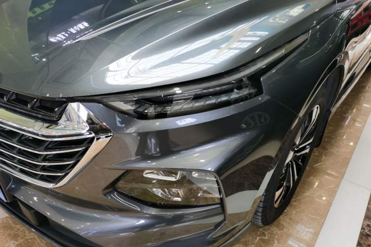 Used Wuling Victory 2020 1.5T CVT Flagship Edition Left Front Headlight