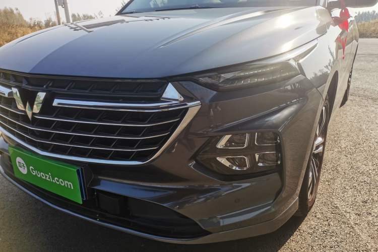 Used Wuling Victory 2020 1.5T CVT Flagship Edition Left Front Headlight