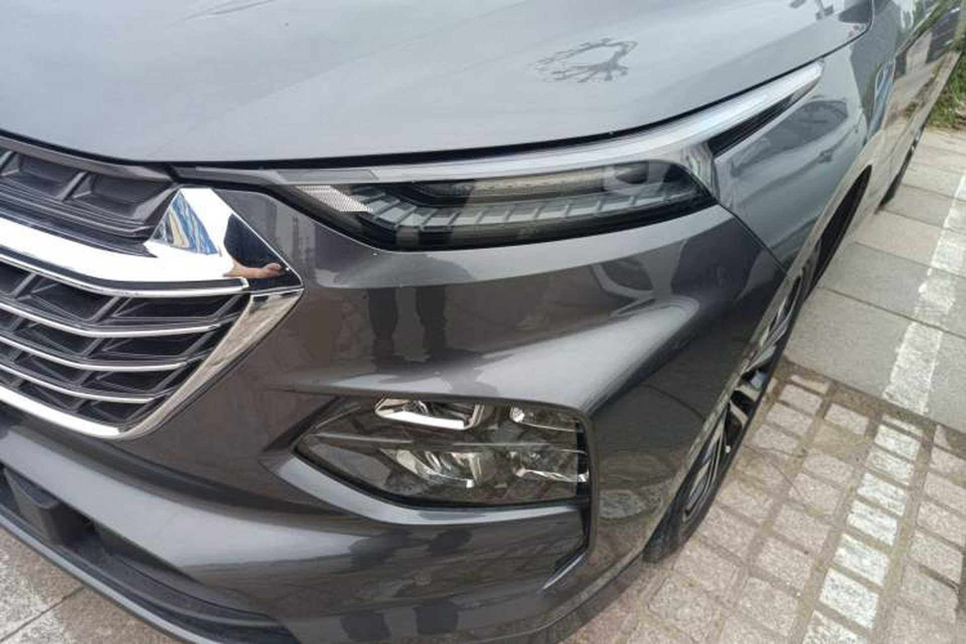 Used Wuling Victory 2020 1.5T CVT Flagship Edition Left Front Headlight