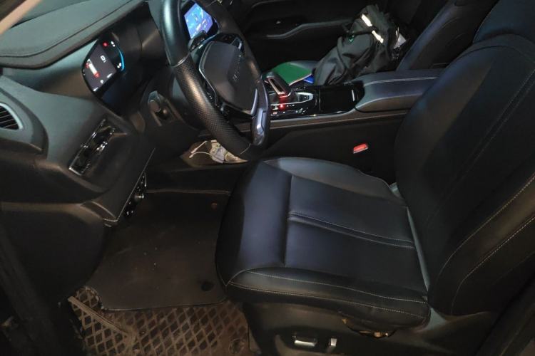 Used Wuling Victory 2020 1.5T CVT Flagship Edition Left Front Seat