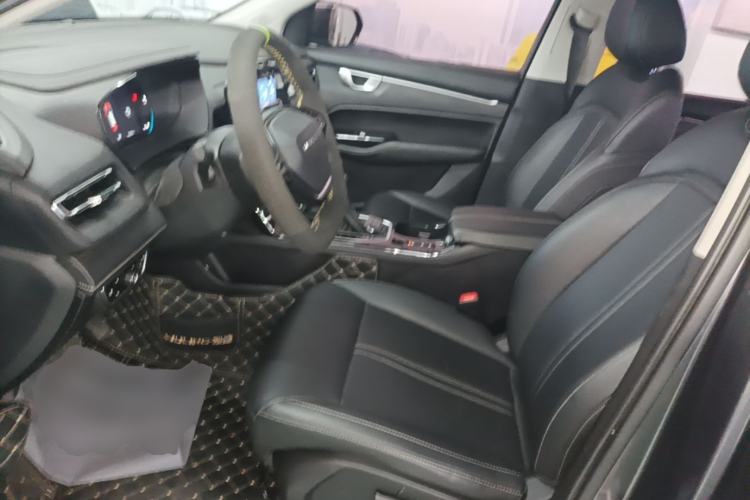 Used Wuling Victory 2020 1.5T CVT Luxury Model Left Front Seat