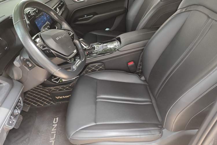 Used Wuling Victory 2020 1.5T CVT Flagship Edition Left Front Seat