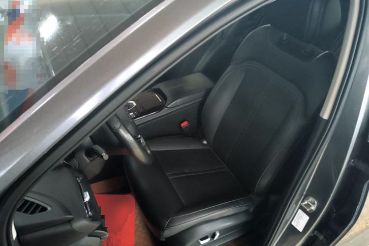 Used Wuling Victory 2020 1.5T CVT Flagship Edition Left Front Seat