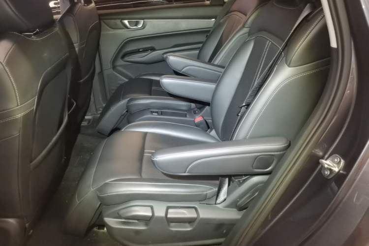 Used Wuling Victory 2020 1.5T CVT Flagship Edition Left Rear Seat