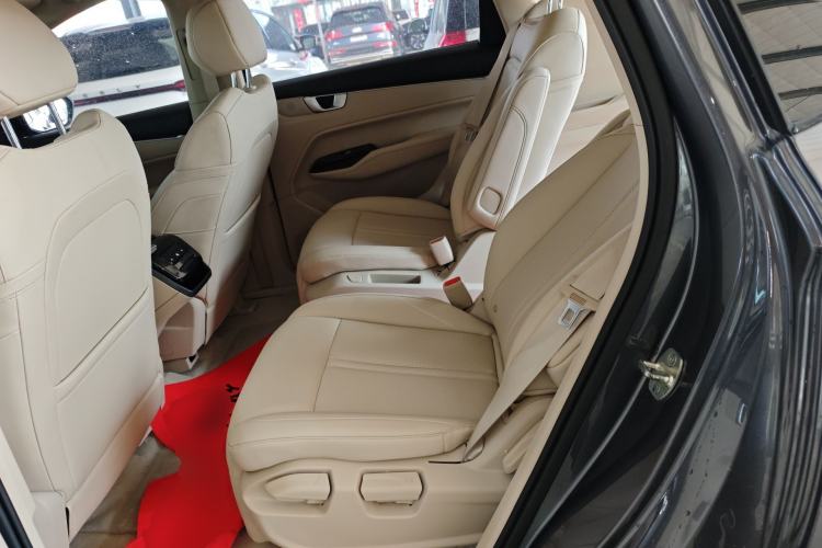 Used Wuling Victory 2020 1.5T CVT Flagship Edition Left Rear Seat
