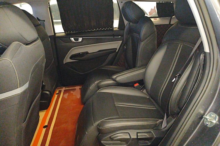 Used Wuling Victory 2020 1.5T CVT Elite Model Left Rear Seat