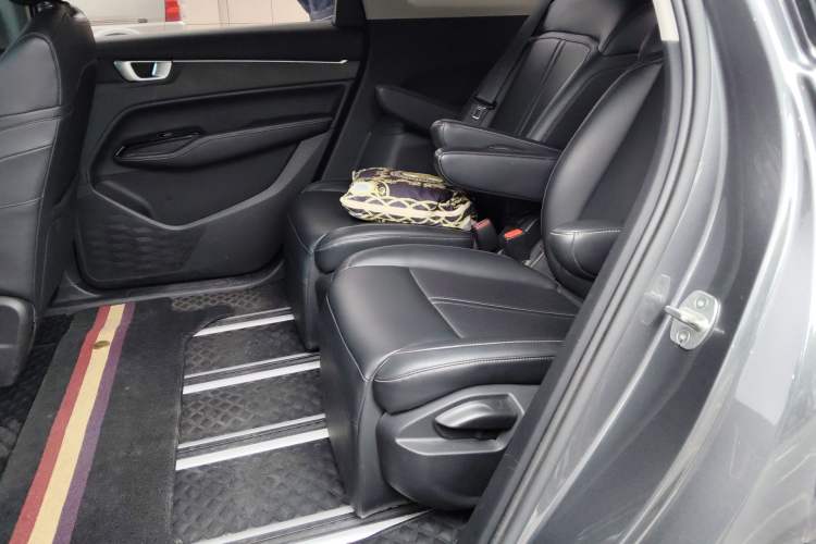 Used Wuling Victory 2020 1.5T CVT Flagship Edition Left Rear Seat