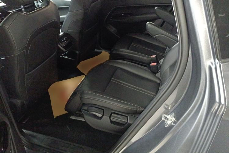 Used Wuling Victory 2020 1.5T CVT Flagship Edition Left Rear Seat