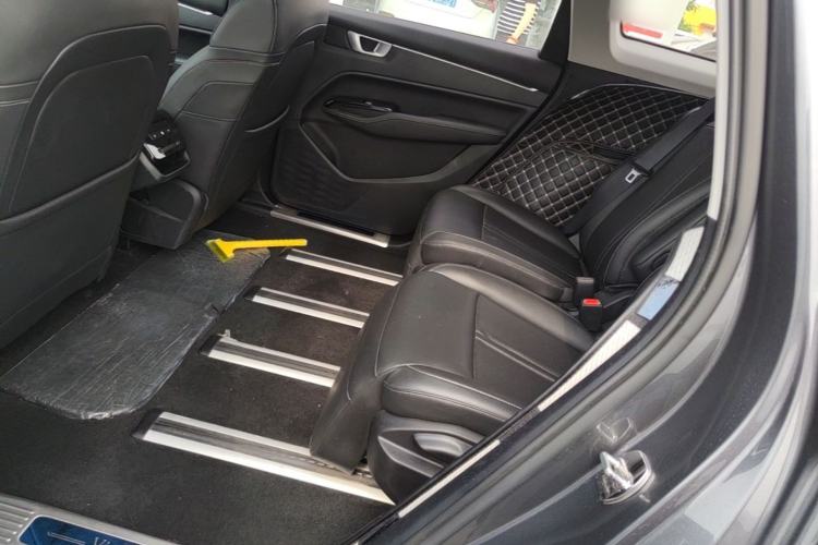 Used Wuling Victory 2020 1.5T CVT Flagship Edition Left Rear Seat