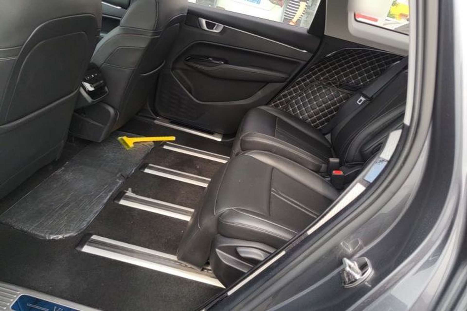Used Wuling Victory 2020 1.5T CVT Flagship Edition Left Rear Seat