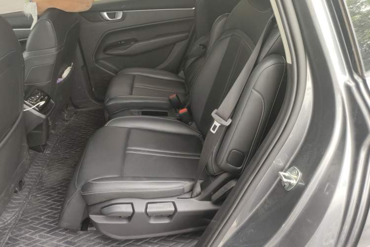 Used Wuling Victory 2020 1.5T CVT Flagship Edition Left Rear Seat