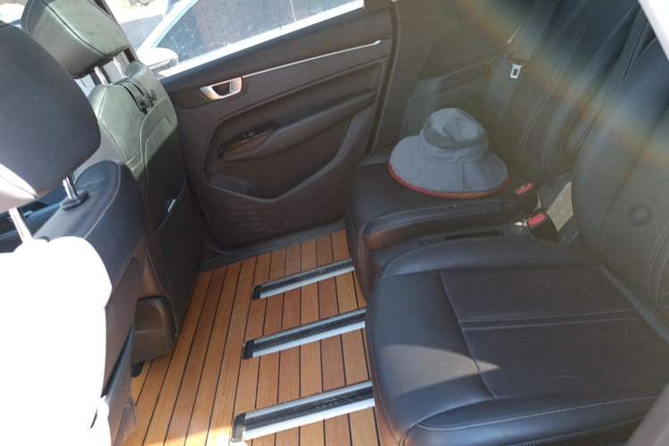 Used Wuling Victory 2020 1.5T CVT Flagship Edition Left Rear Seat
