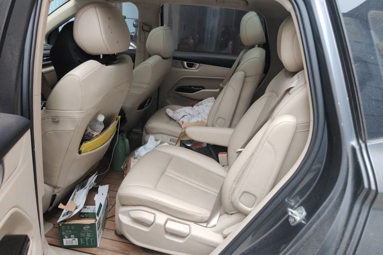 Used Wuling Victory 2020 1.5T CVT Flagship Edition Left Rear Seat