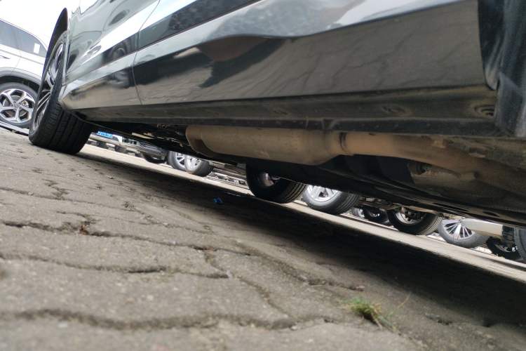 Used Wuling Victory 2020 1.5T CVT Flagship Edition Left Side Sill