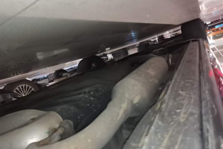Used Wuling Victory 2020 1.5T CVT Flagship Edition Left Side Sill