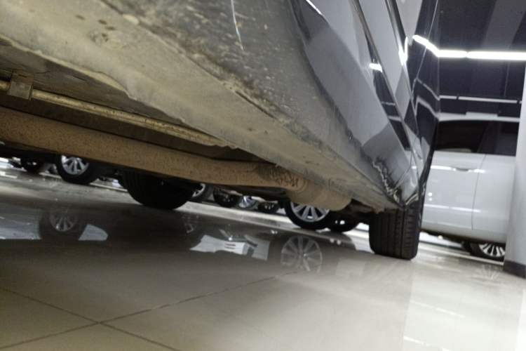 Used Wuling Victory 2020 1.5T CVT Flagship Edition Left Side Sill