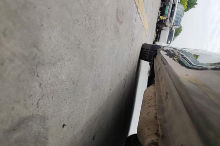 Used Wuling Victory 2020 1.5T CVT Flagship Edition Left Side Sill