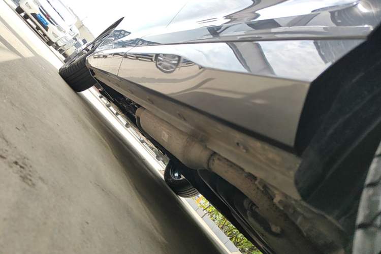 Used Wuling Victory 2020 1.5T CVT Flagship Edition Left Side Sill
